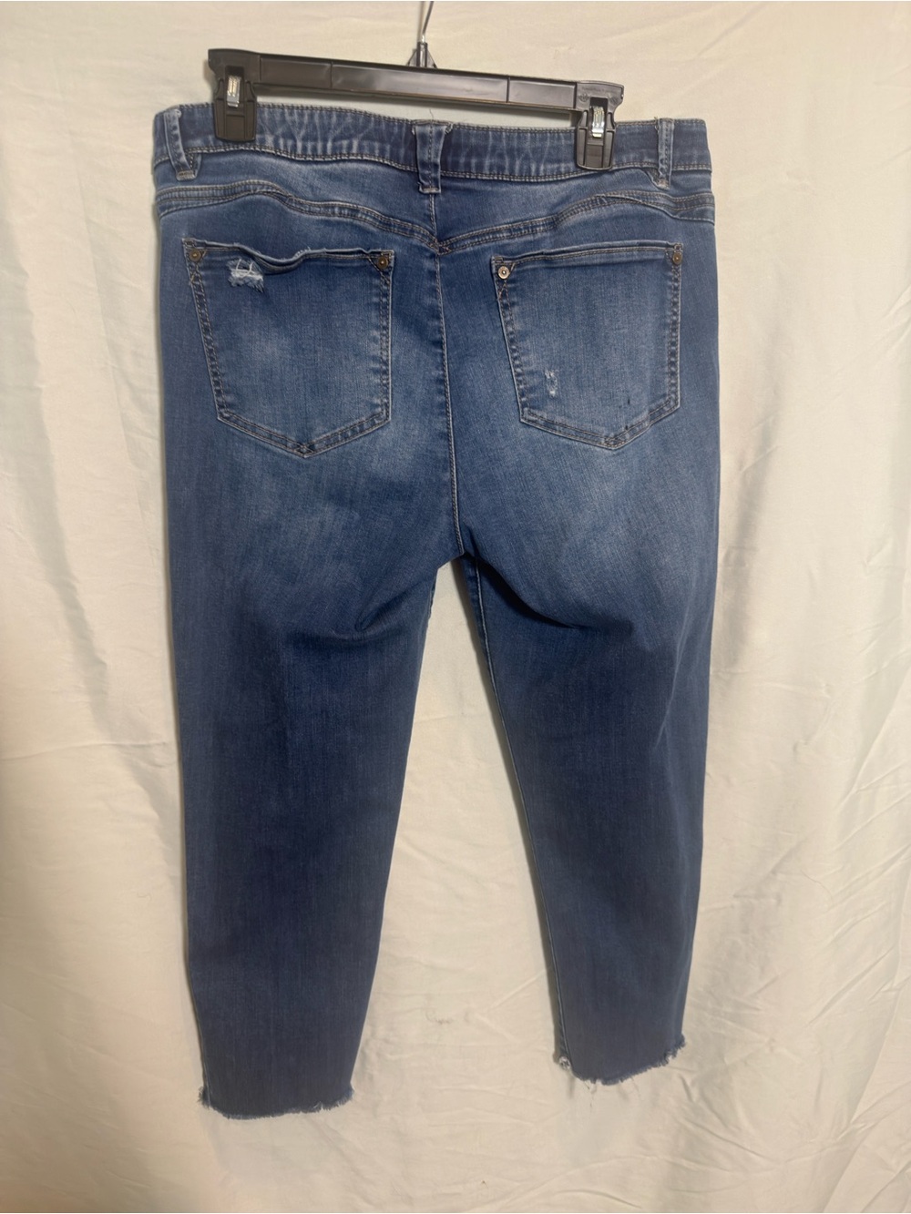 Wit & Wisdom Gray Waistband Label Jeans - Picture 3 of 3